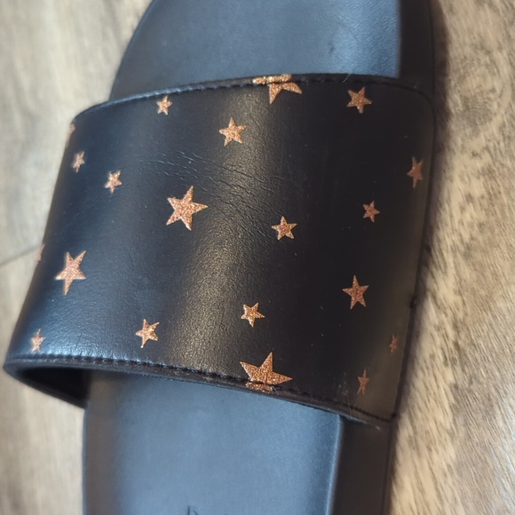 PINK M Slides - Picture 5 of 6